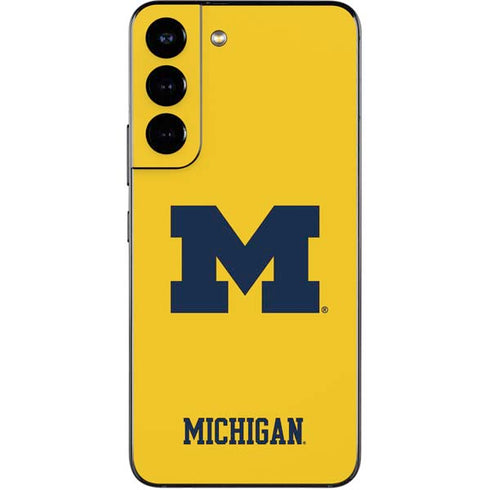 University of Michigan M Logo Yellow Galaxy S22 Skin