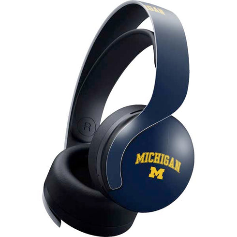 University of Michigan M Logo PULSE 3D Wireless Headset for PS5 Skin