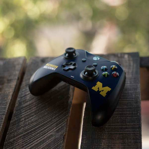 Michigan Wolverines M Xbox One S Controller Skin