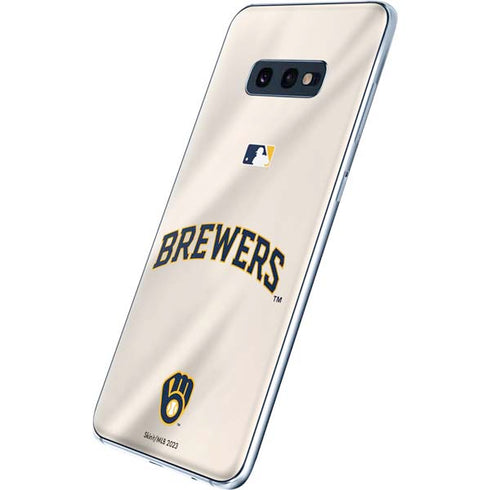 MLB Milwaukee Brewers Home Jersey Galaxy S10e Skin