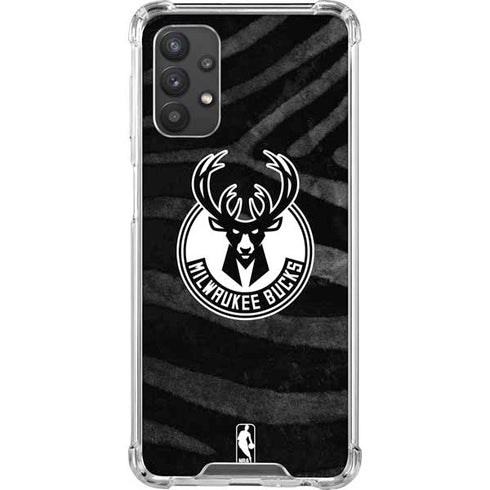 NBA Milwaukee Bucks Animal Print Black Galaxy A32 5G Clear Case