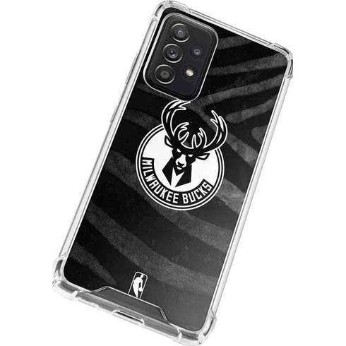 NBA Milwaukee Bucks Animal Print Black Galaxy A72 5G Clear Case