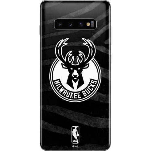 NBA Milwaukee Bucks Animal Print Black Galaxy S10 Plus Skin