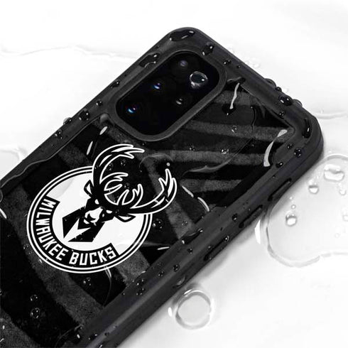 NBA Milwaukee Bucks Animal Print Black Galaxy S20 Plus Waterproof Case