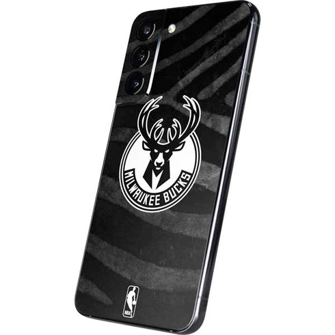 NBA Milwaukee Bucks Animal Print Black Galaxy S22 Plus Skin
