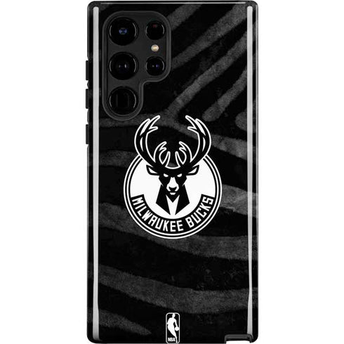 NBA Milwaukee Bucks Animal Print Black Galaxy S22 Ultra Pro Case