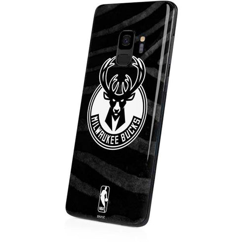NBA Milwaukee Bucks Animal Print Black Galaxy S9 Skin