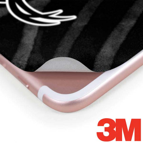 NBA Milwaukee Bucks Animal Print Black iPhone 8 Plus Skin