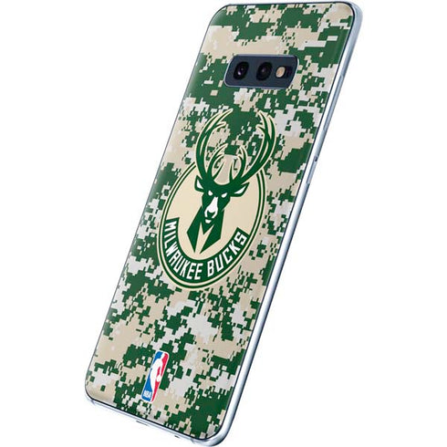 NBA Milwaukee Bucks Camo Digi Galaxy S10e Skin