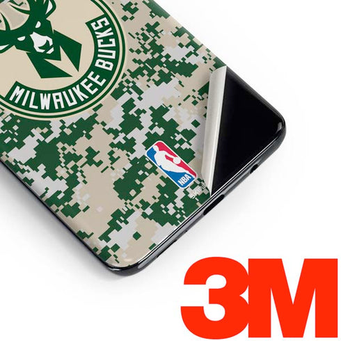 NBA Milwaukee Bucks Camo Digi Galaxy S10e Skin