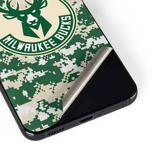 NBA Milwaukee Bucks Camo Digi Galaxy S22 Skin