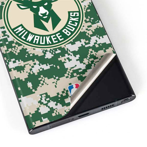 NBA Milwaukee Bucks Camo Digi Galaxy S22 Ultra Skin