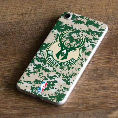 NBA Milwaukee Bucks Camo Digi iPhone 8 Skin
