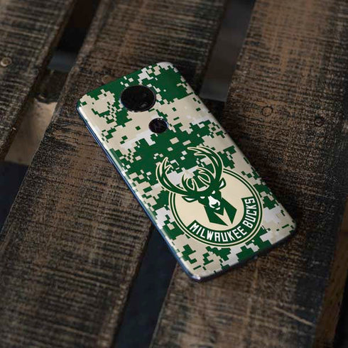 NBA Milwaukee Bucks Camo Digi Moto E5 Plus Skin