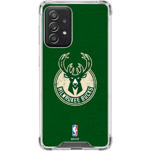 NBA Milwaukee Bucks Green Distressed Galaxy A52 5G Clear Case