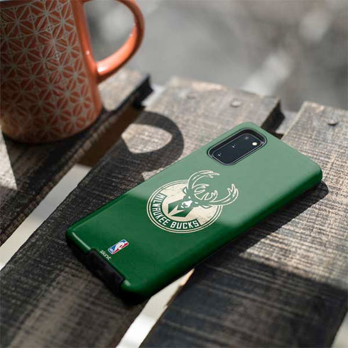 NBA Milwaukee Bucks Green Distressed Galaxy S20 Pro Case