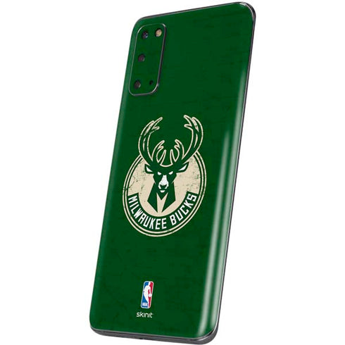 NBA Milwaukee Bucks Green Distressed Galaxy S20 Skin