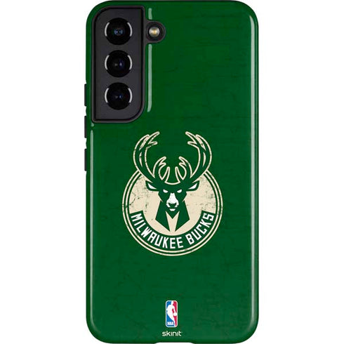 NBA Milwaukee Bucks Green Distressed Galaxy S22 Pro Case