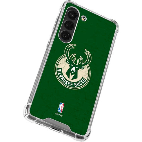 NBA Milwaukee Bucks Green Distressed Galaxy S23 Clear Case