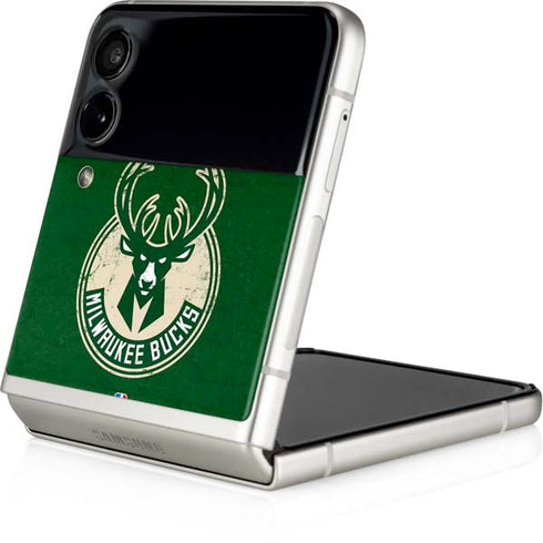 NBA Milwaukee Bucks Green Distressed Galaxy Z Flip4 5G Skin