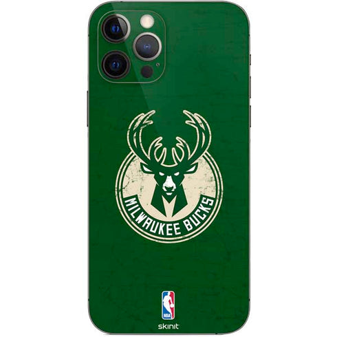 NBA Milwaukee Bucks Green Distressed iPhone 12 Pro Skin