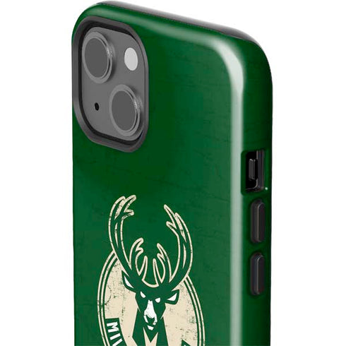 NBA Milwaukee Bucks Green Distressed iPhone 14 Plus Impact Case
