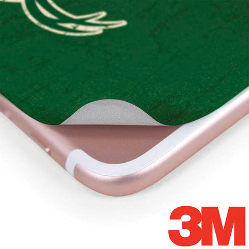 NBA Milwaukee Bucks Green Distressed iPhone 8 Plus Skin