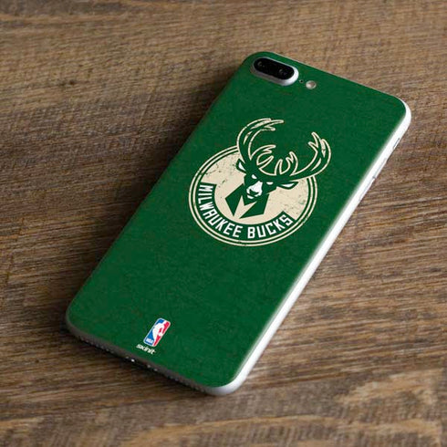 NBA Milwaukee Bucks Green Distressed iPhone 8 Plus Skin