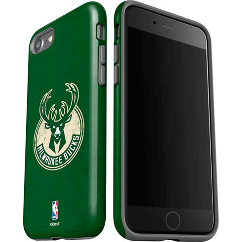 NBA Milwaukee Bucks Green Distressed iPhone SE (2nd & 3rd Gen) Pro Case