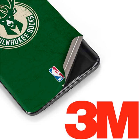 NBA Milwaukee Bucks Green Distressed OnePlus 7 Pro Skin
