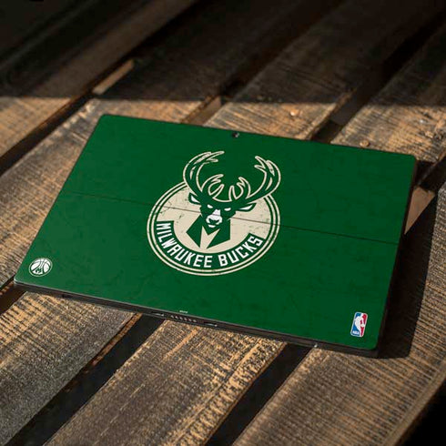 NBA Milwaukee Bucks Green Distressed Surface Pro 7 Skin