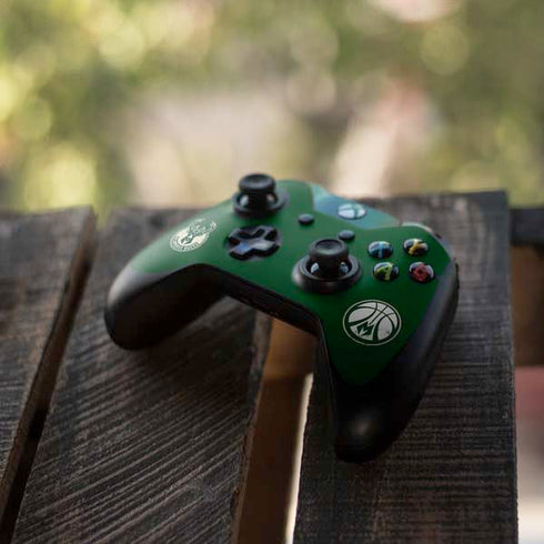 NBA Milwaukee Bucks Green Distressed Xbox One Controller Skin
