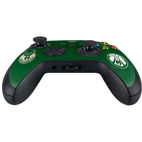 NBA Milwaukee Bucks Green Distressed Xbox Series X Controller Skin