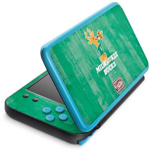 NBA Milwaukee Bucks Hardwood Classics Nintendo 2DS XL (2017) Skin