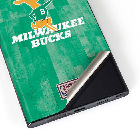 NBA Milwaukee Bucks Hardwood Classics Galaxy S22 Ultra Skin