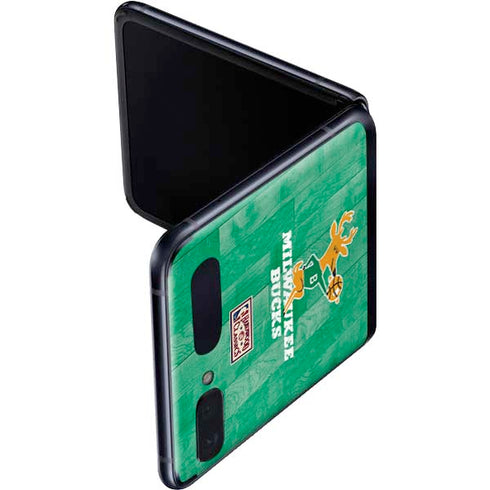 NBA Milwaukee Bucks Hardwood Classics Galaxy Z Flip Skin