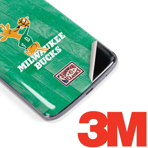 NBA Milwaukee Bucks Hardwood Classics Moto E5 Plus Skin