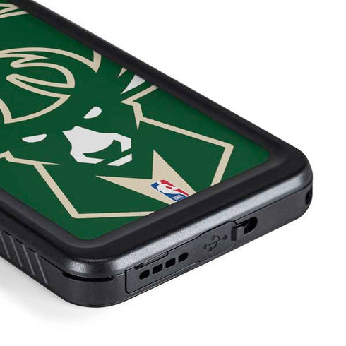 NBA Milwaukee Bucks Large Logo Galaxy S23 Plus Waterproof Case