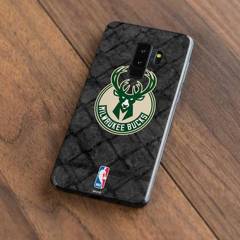 NBA Milwaukee Bucks Rusted Dark Galaxy S9 Plus Skin