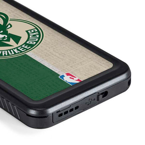 NBA Milwaukee Bucks Split Canvas Galaxy S23 Plus Waterproof Case