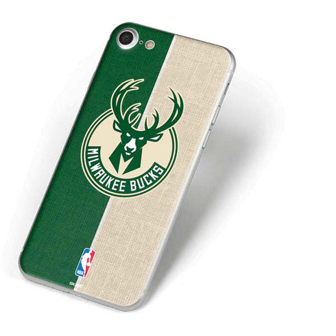 NBA Milwaukee Bucks Split Canvas iPhone 7 Skin