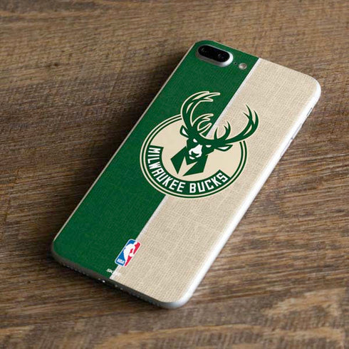 NBA Milwaukee Bucks Split Canvas iPhone 8 Plus Skin