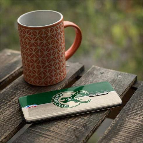 NBA Milwaukee Bucks Split Canvas OnePlus 7 Pro Skin