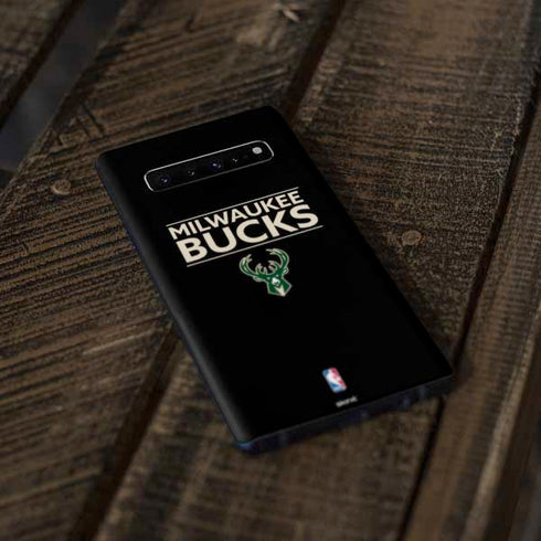 NBA Milwaukee Bucks Standard - Black Galaxy S10 Plus Skin