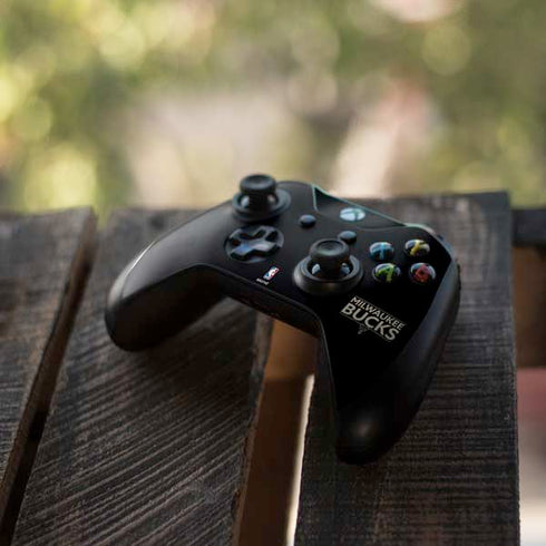 NBA Milwaukee Bucks Standard - Black Xbox One X Controller Skin