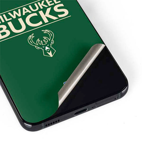 NBA Milwaukee Bucks Standard - Green Galaxy S22 Skin