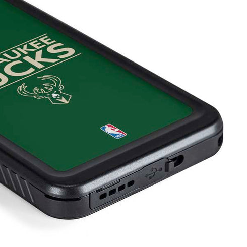 NBA Milwaukee Bucks Standard - Green Galaxy S23 Waterproof Case