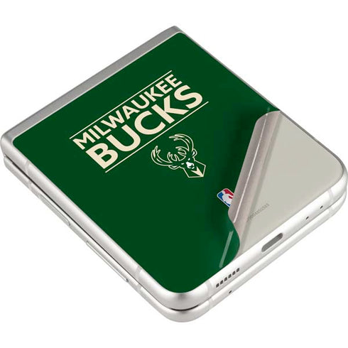 NBA Milwaukee Bucks Standard - Green Galaxy Z Flip3 5G Skin