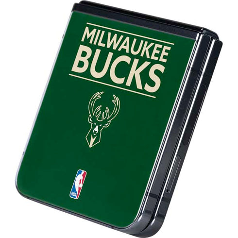 NBA Milwaukee Bucks Standard - Green Galaxy Z Flip5 5G Skin