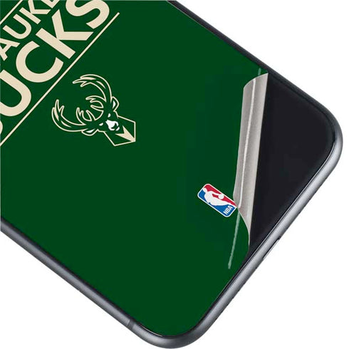 NBA Milwaukee Bucks Standard - Green iPhone 11 Skin